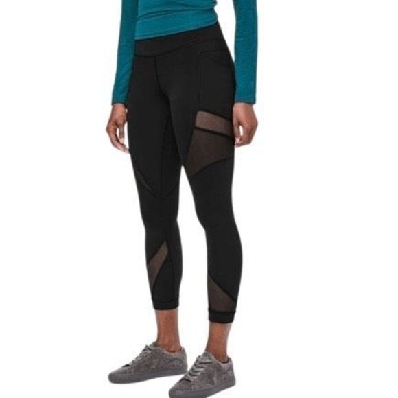 Lululemon Mesh In Motion Crop Tight - Picture 1 of 4